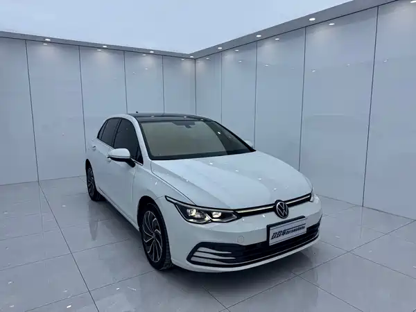 Volkswagen Golf 2022