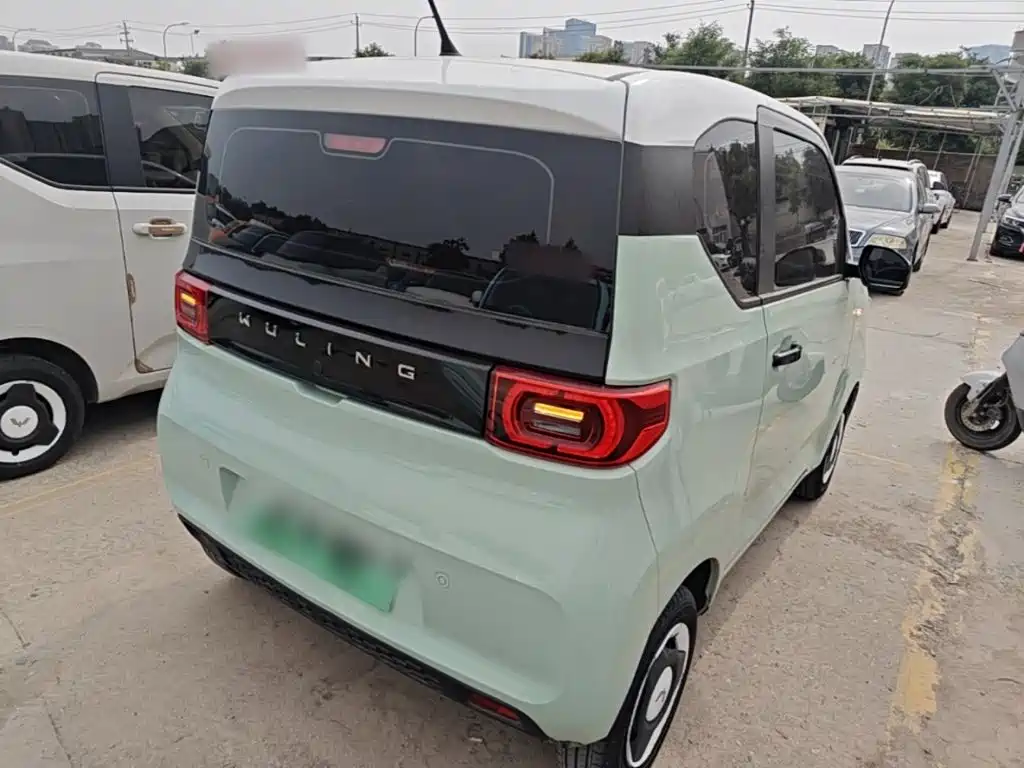 Wuling MINIEV 2023