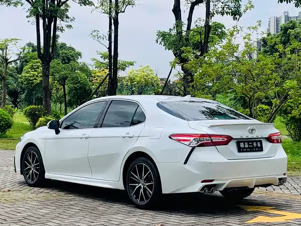 Toyota Camry 2022