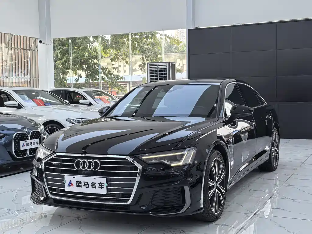 Audi A6L 2021 — фото 1