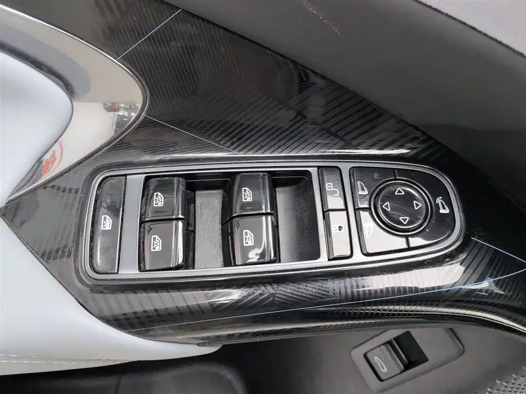 BYD Seal 2023 — фото 9