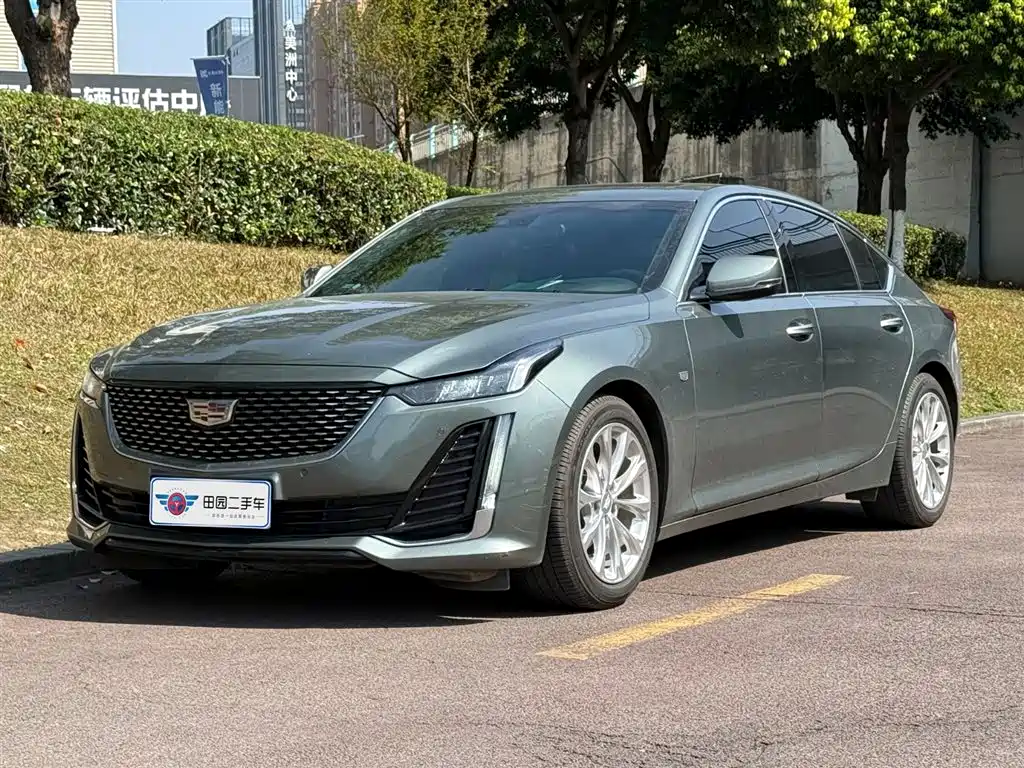 Cadillac CT5 2023 — фото 1