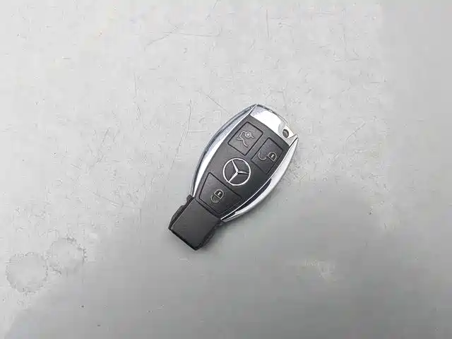 Mercedes-Benz GLC 2018 — фото 13
