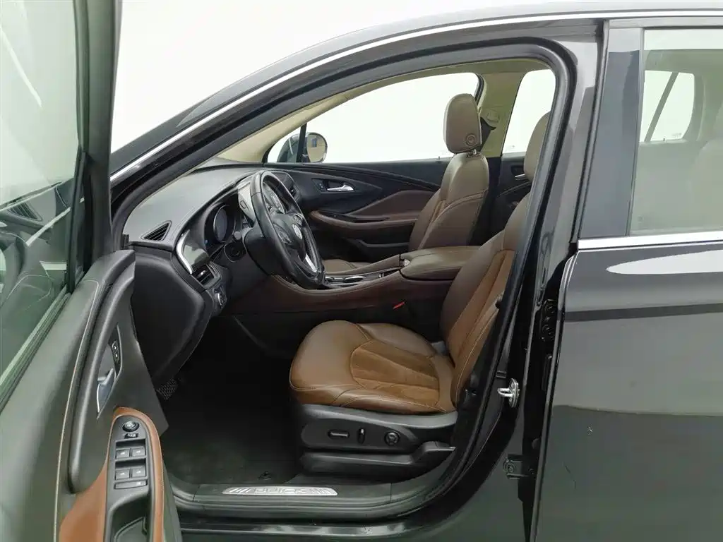 Buick Envision Plus 2017 — фото 10