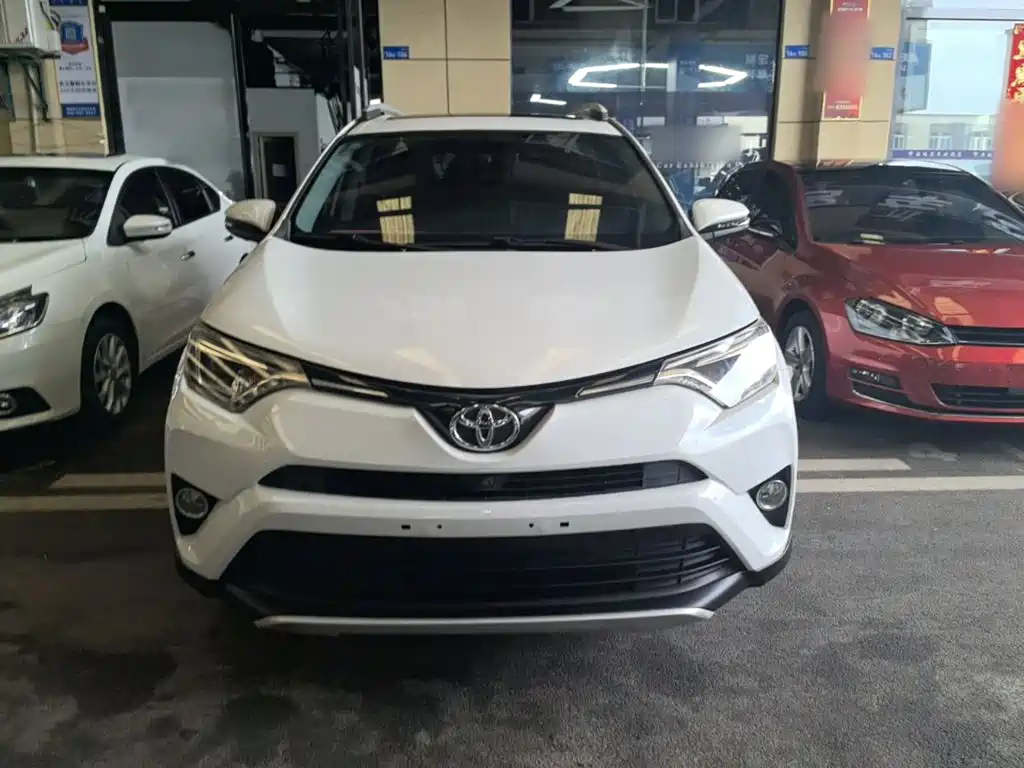 Toyota RAV4 2017