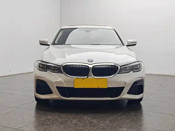 BMW 3 Series 2022