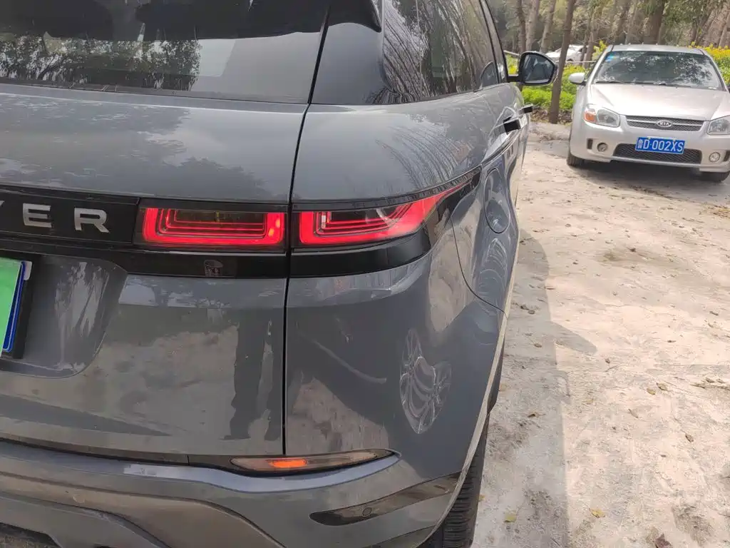Land Rover Evoque 2020 — фото 24