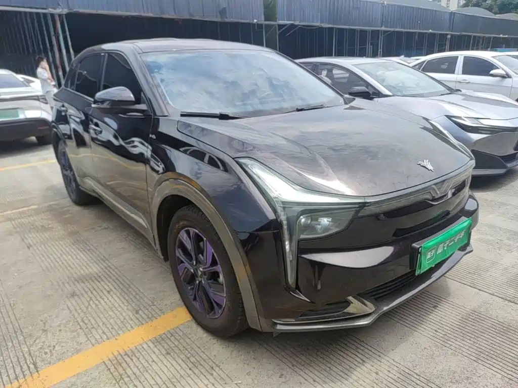 Neta 哪吒U 2023款 哪吒U-Ⅱ 挑战版 400 U秀 磷酸铁锂 2023