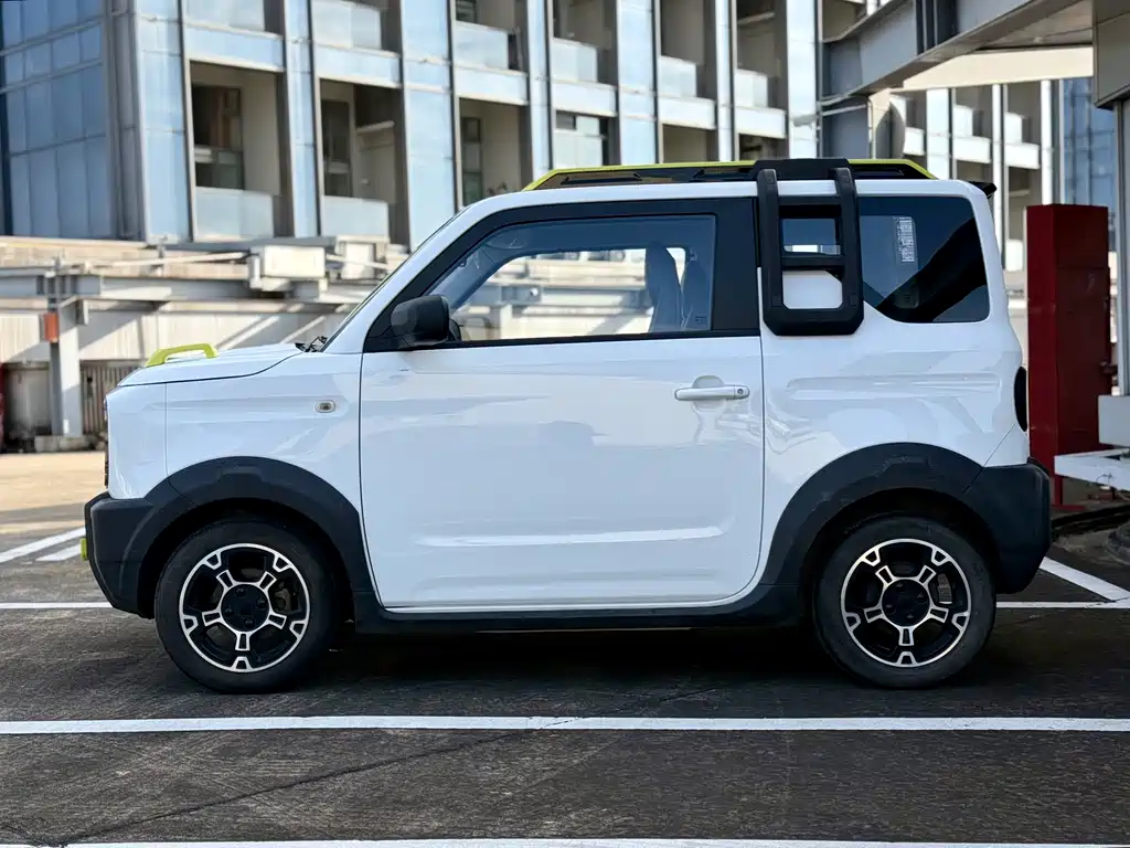 Geely Galaxy Panda 2023 — фото 10