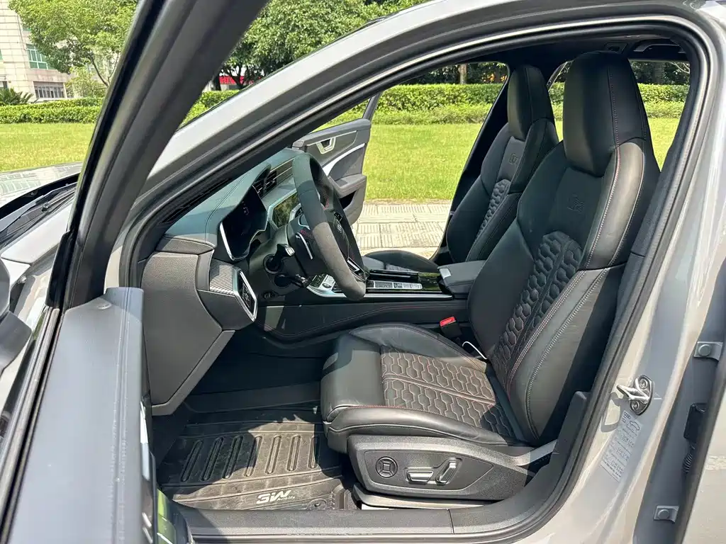 Audi RS 6 2024