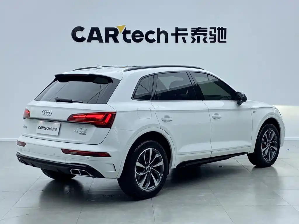 Audi Q5L 2024 — фото 3