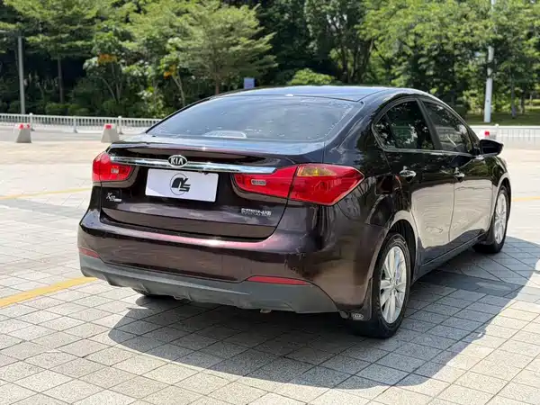 Kia K3 2014