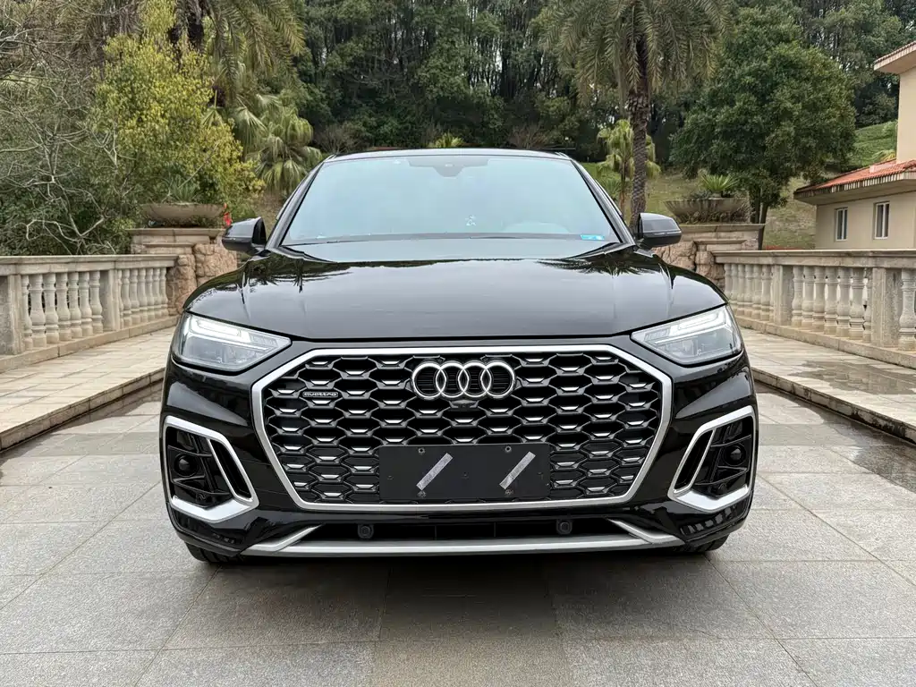 Audi Q5L Sportback 2022 — фото 2