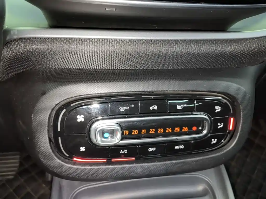 smart Forfour 2018 — фото 13