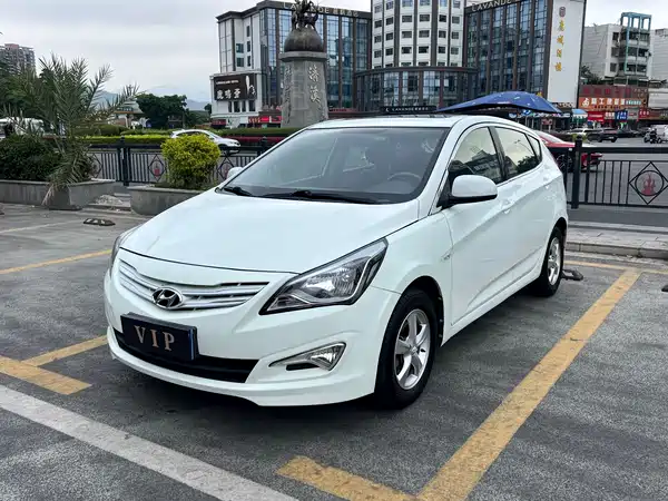 Hyundai Rui Yi 2014