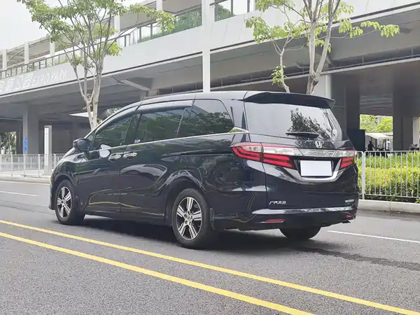 Honda Odyssey 2015