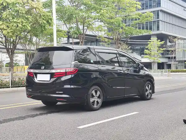 Honda Odyssey 2015