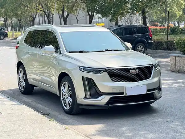 Cadillac XT6 2021