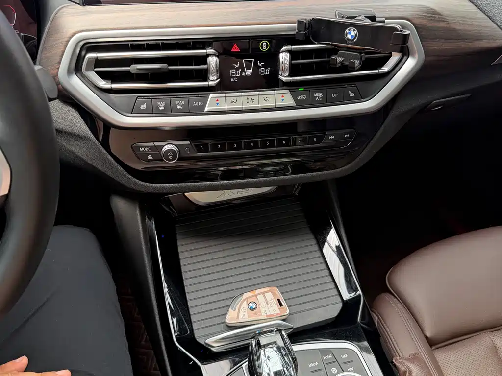 BMW X3 2021 — фото 15