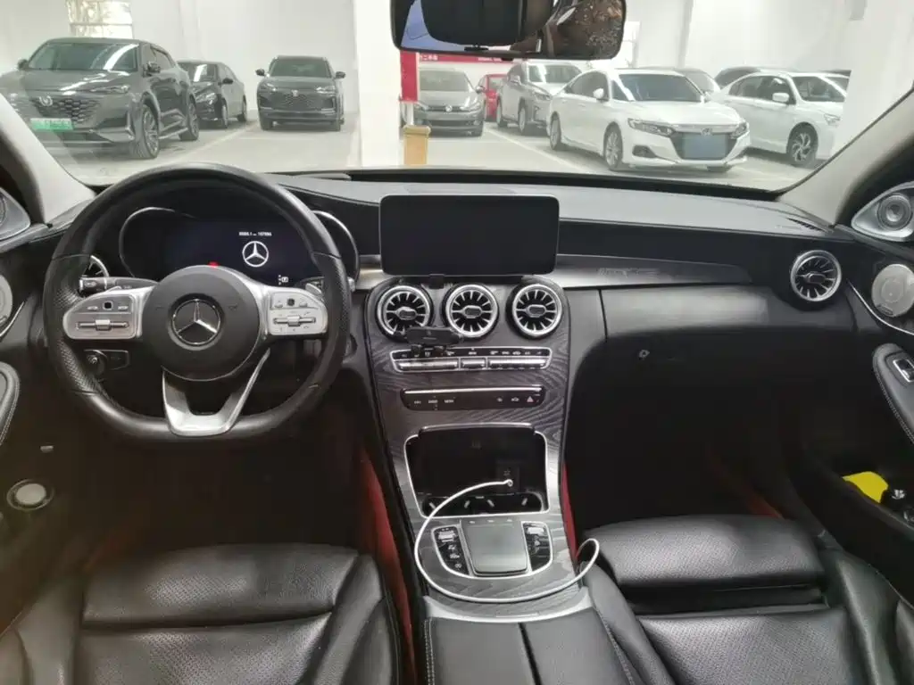 Mercedes-Benz C-Class 2020 — фото 10