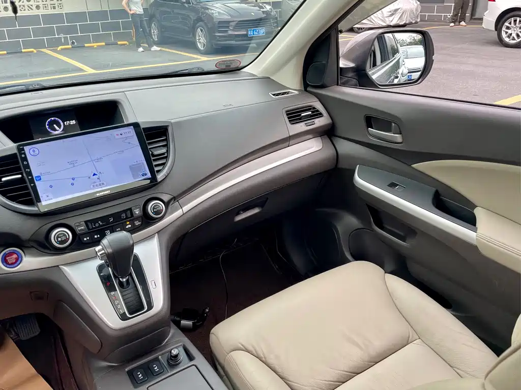 Honda CR-V 2015 — фото 19