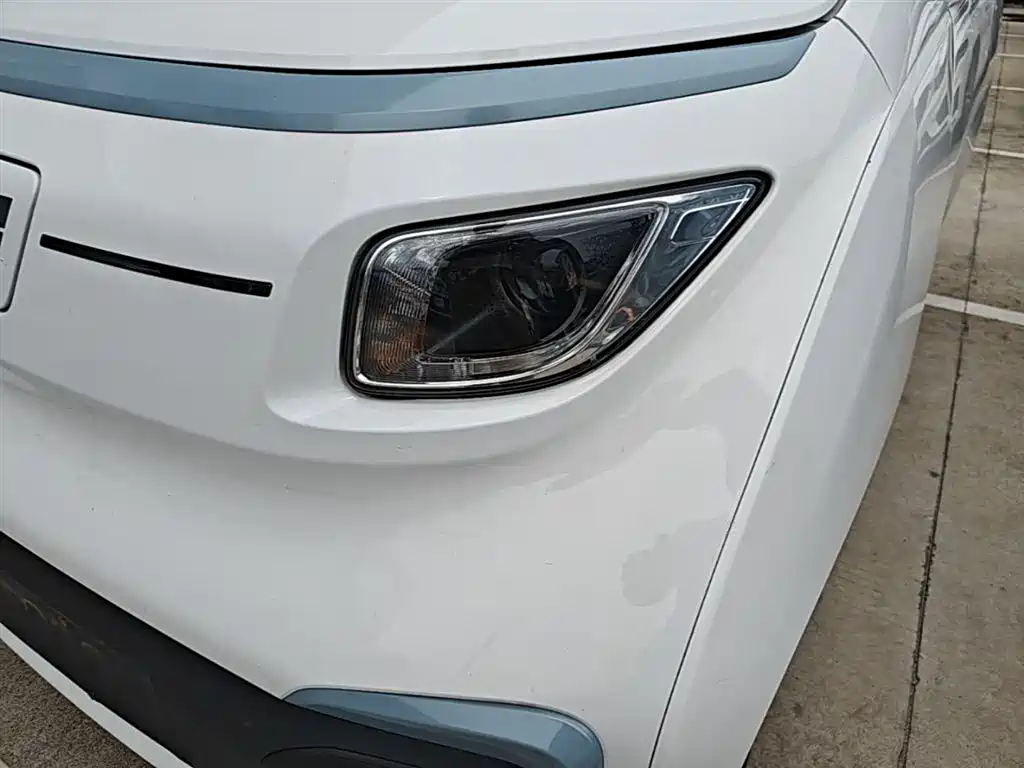 Wuling Nano EV 2022 — фото 24