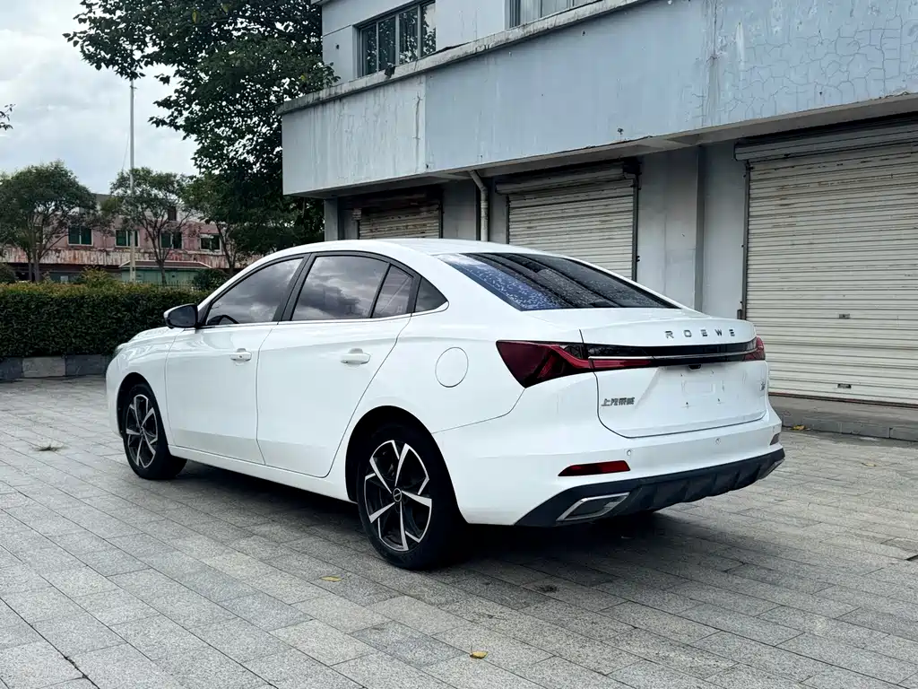 Roewe i5 2023 — фото 14