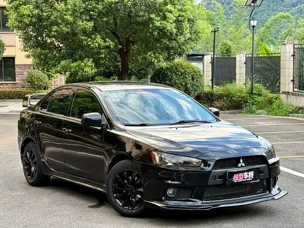 Mitsubishi Lancer EX 2019