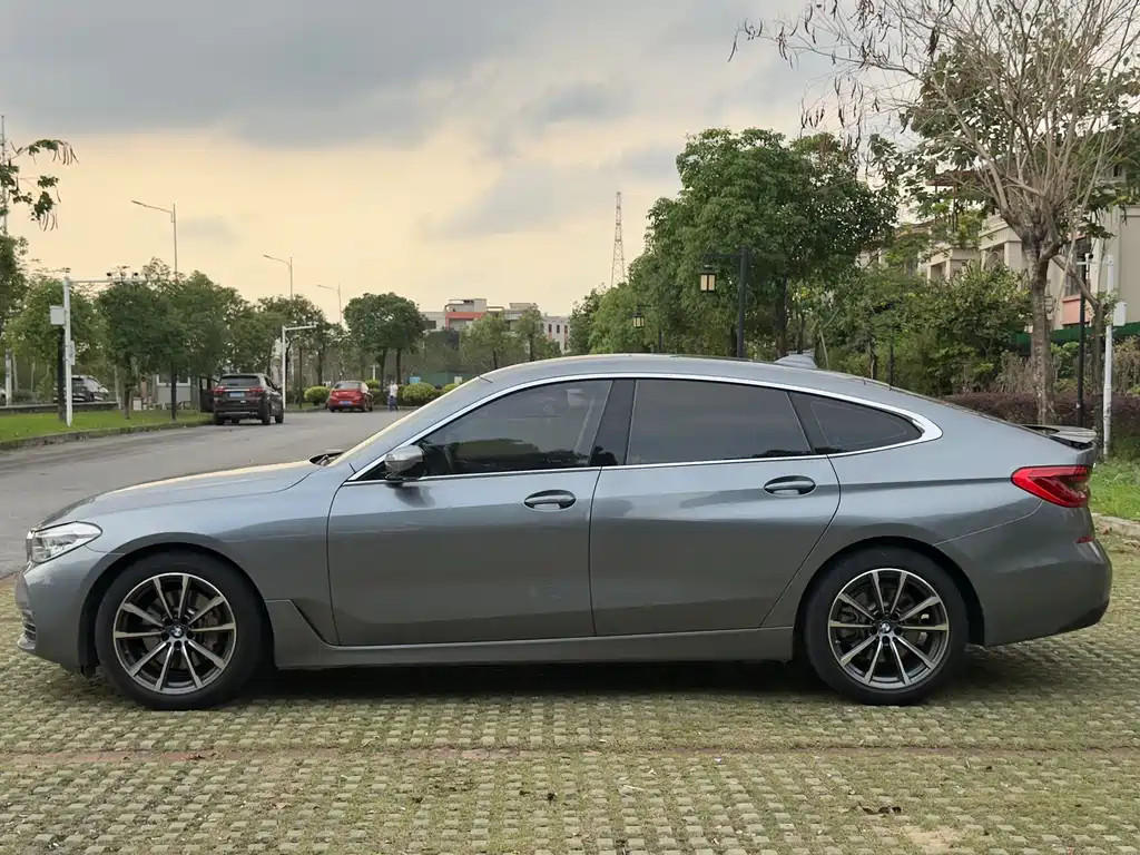 BMW 6 Series GT 2020 — фото 6