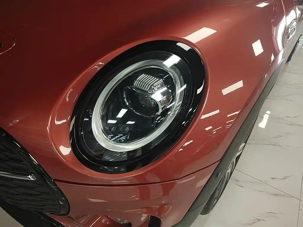 MINI Clubman 2020 — фото 24
