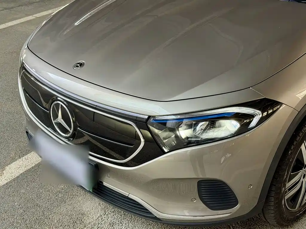 Mercedes-Benz EQA 2023 — фото 15