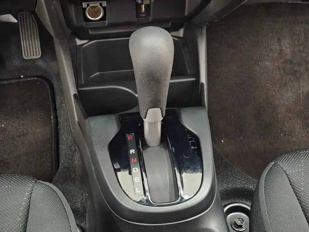 Honda Fit 2018 — фото 12