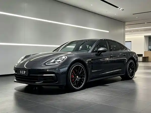 Porsche Panamera 2018