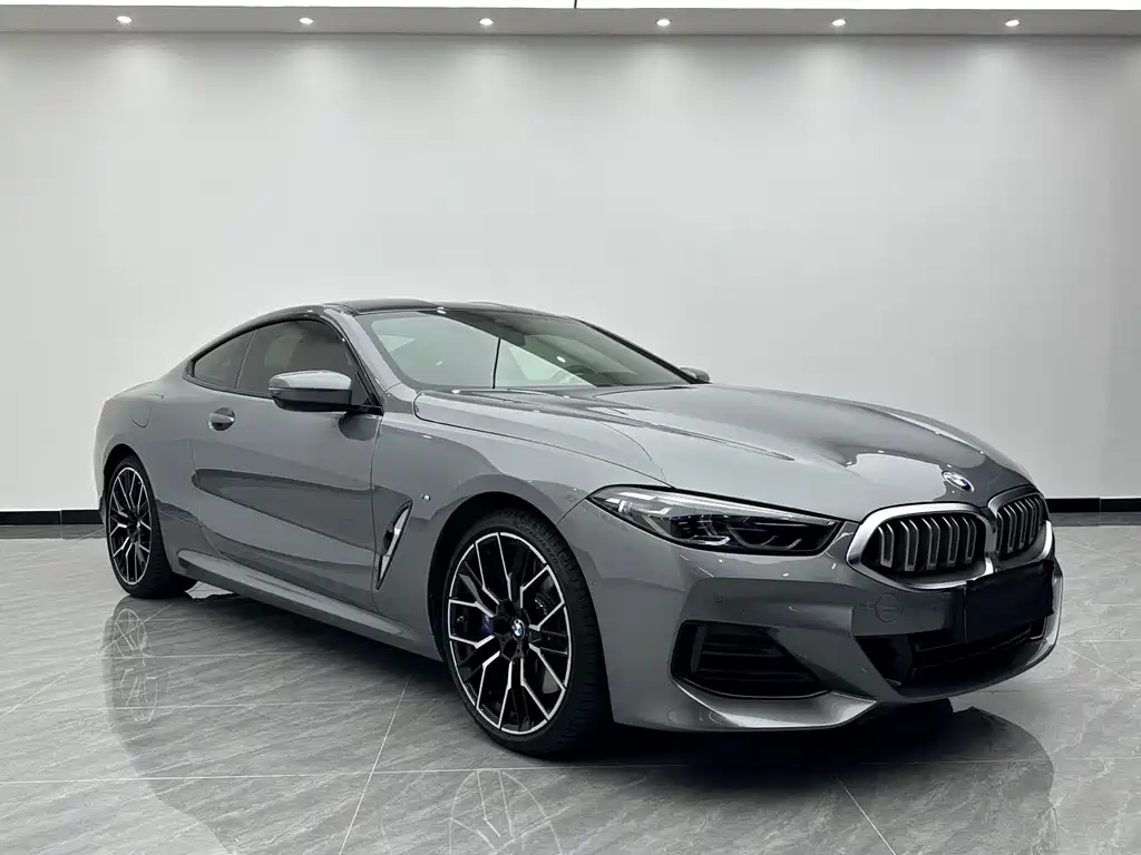 BMW 8 Series 2025