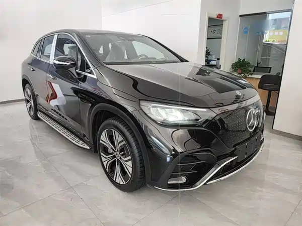 Mercedes-Benz EQE SUV 2024