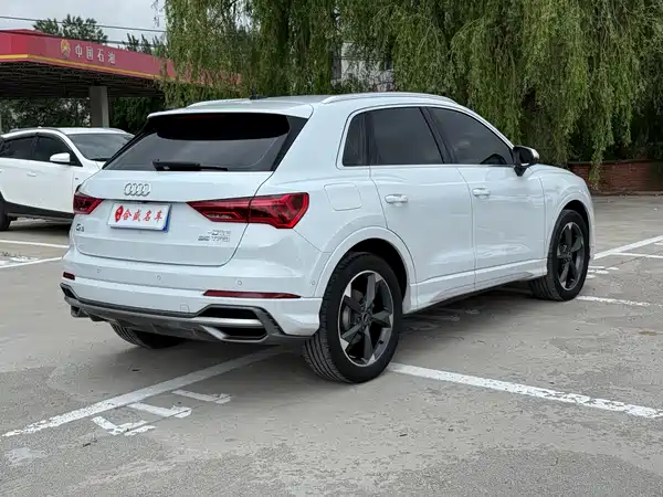 Audi Q3 2022