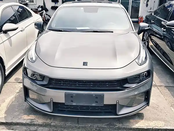 Lynk & Co 03 2023