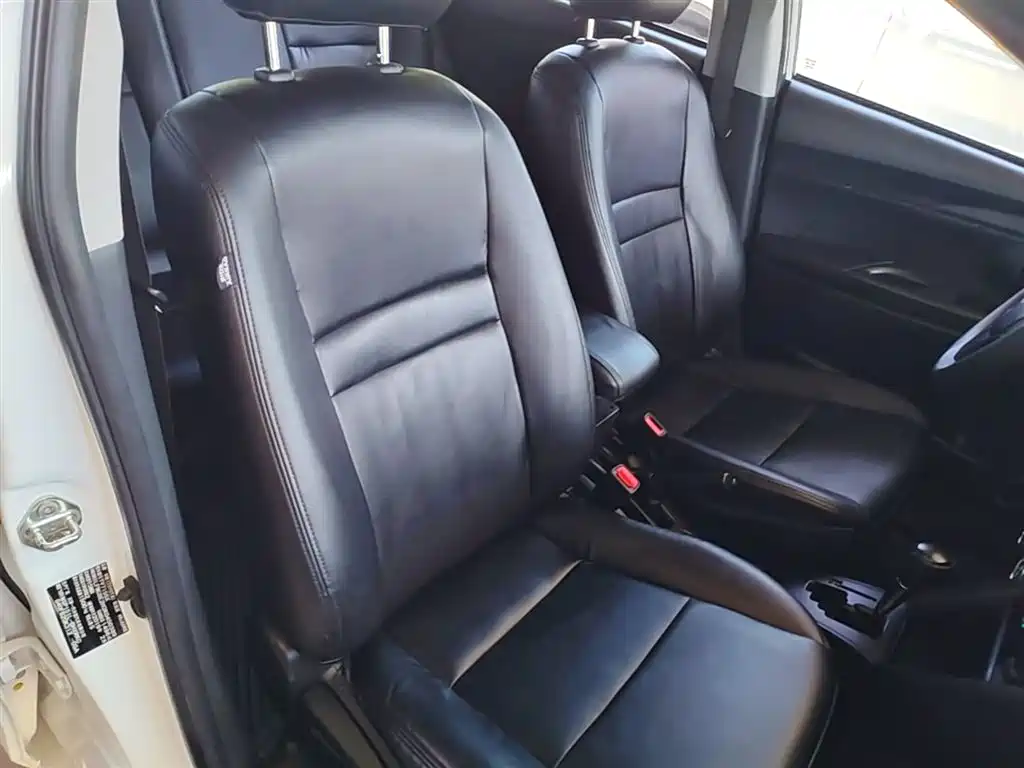 Toyota Vios FS 2019 — фото 25