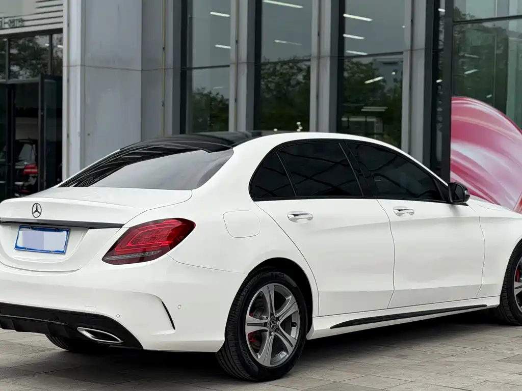 Mercedes-Benz C-Class 2019 — фото 9