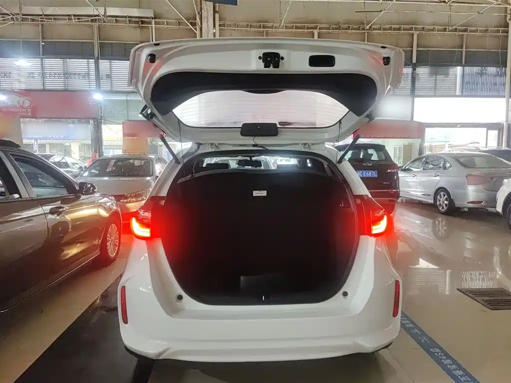 Honda Fit 2022 — фото 15