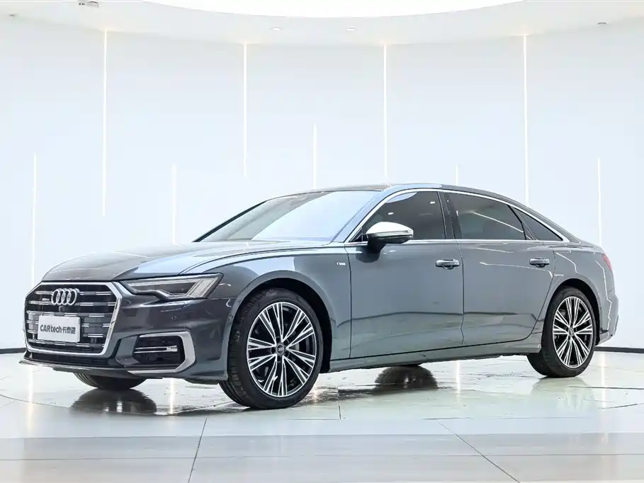 Audi A6L 2022 — фото 1