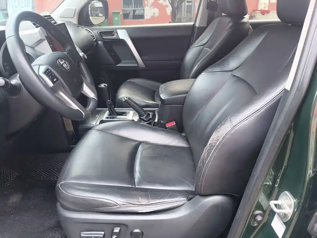 Toyota Prado 2018 — фото 15