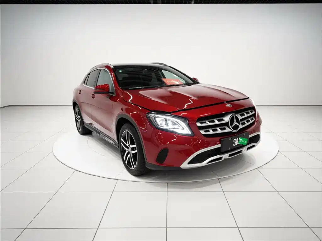 Mercedes-Benz GLA 2018 — фото 4