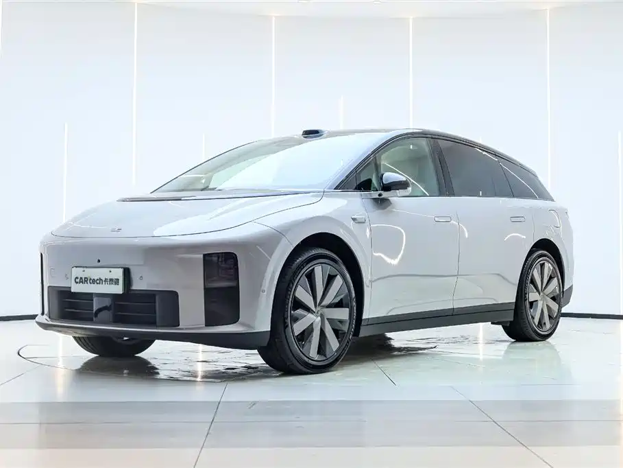 Li Auto i6 2025