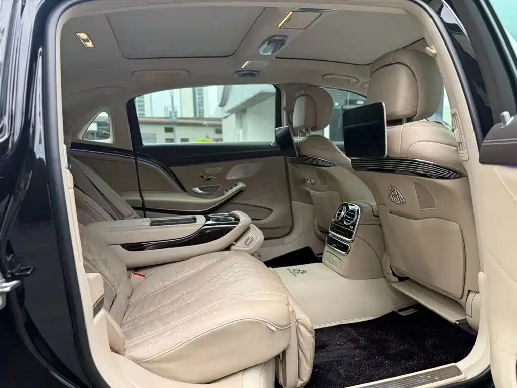 Mercedes-Benz S-Class 2019 — фото 16