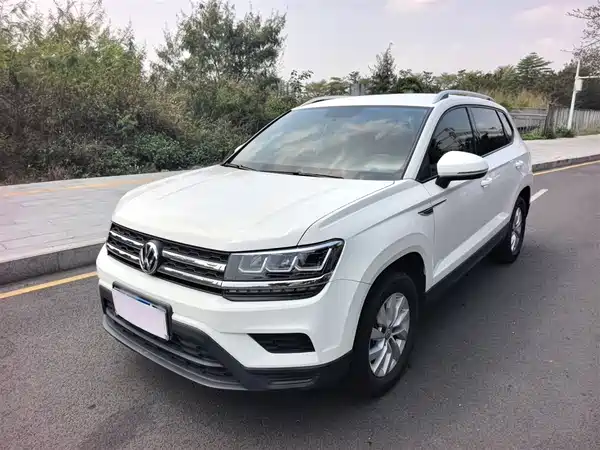 Volkswagen Tharu 2020