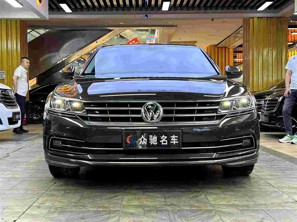 Volkswagen Phideon 2018 — фото 2