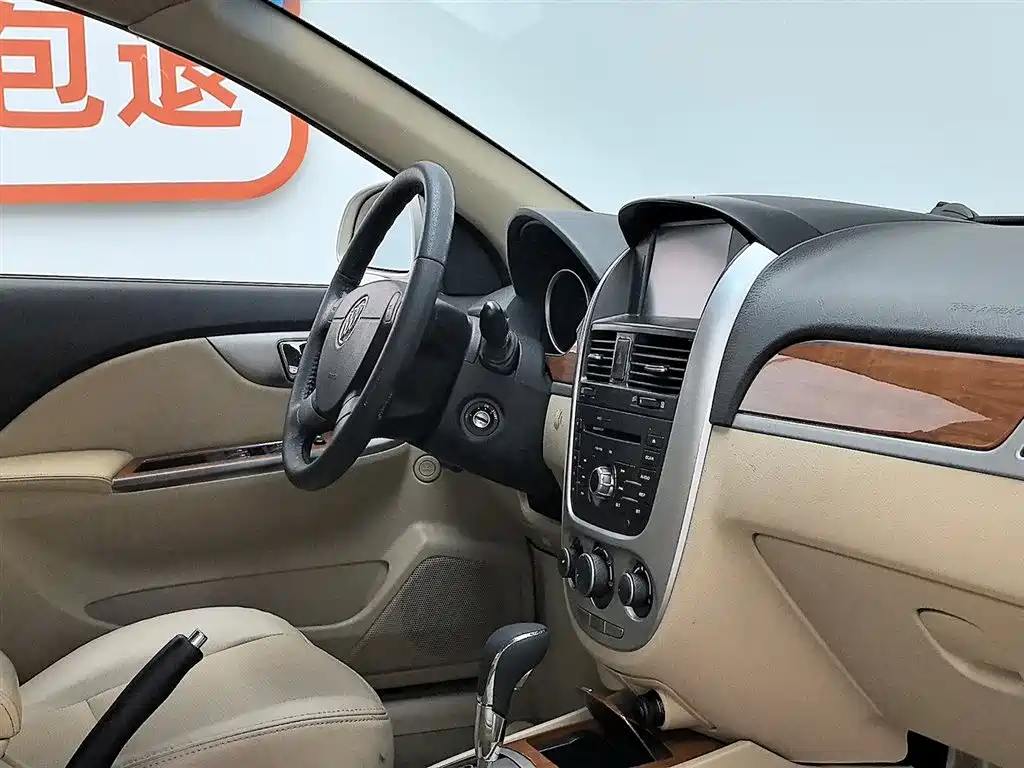 Buick Excelle 2015 — фото 22