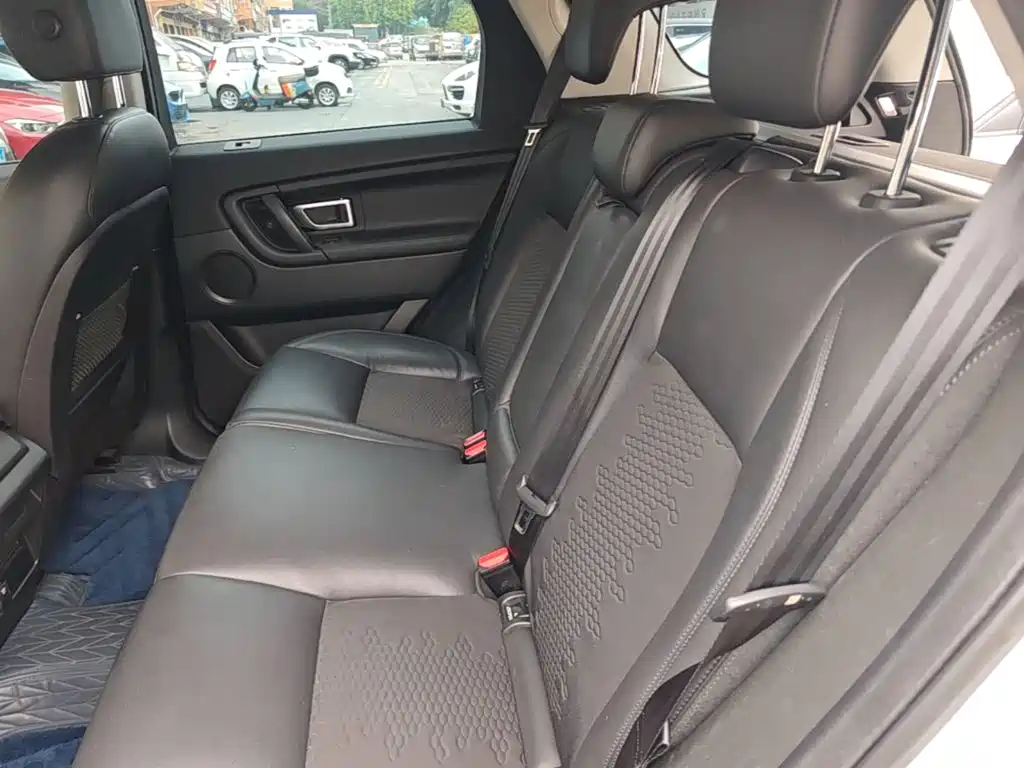 Land Rover Discovery Sport 2019 — фото 17