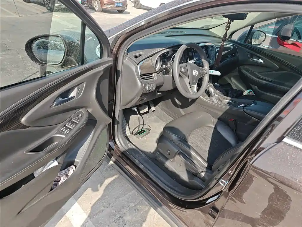 Buick Envision Plus 2020 — фото 12